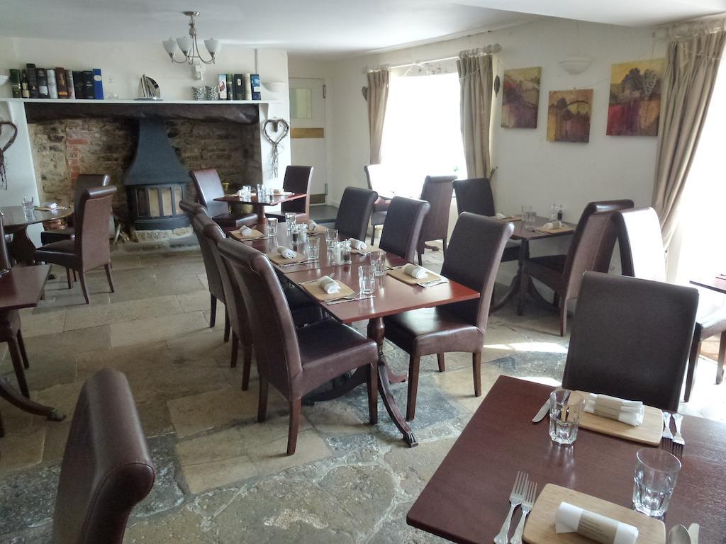 The Manor House Hotel Puncknowle Bagian luar foto